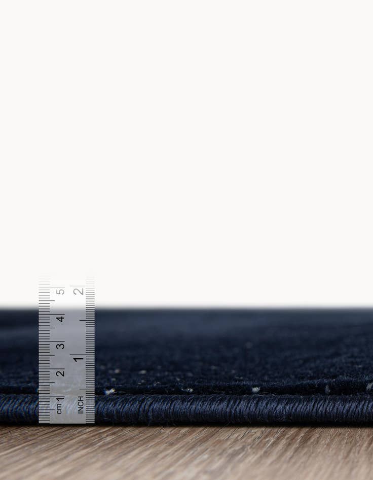 Detail image of 7' 10 x 10' Aakaar Rug