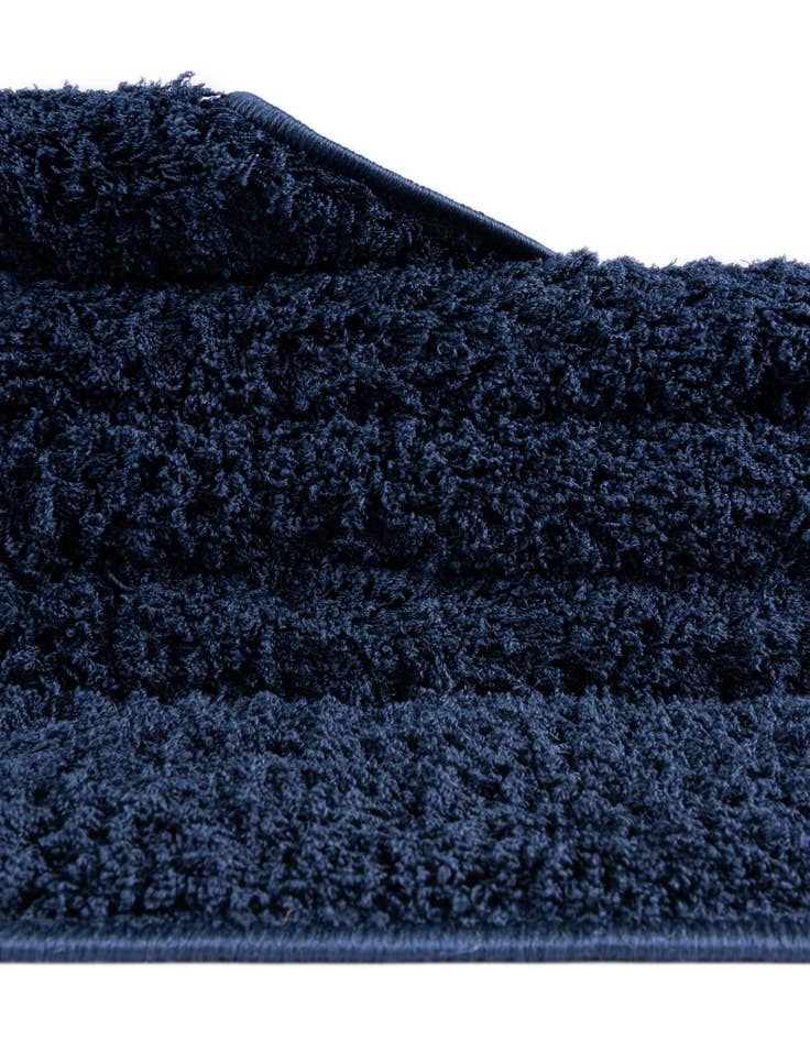 Detail image of 8' x 10' Studio Solid Shag Rug