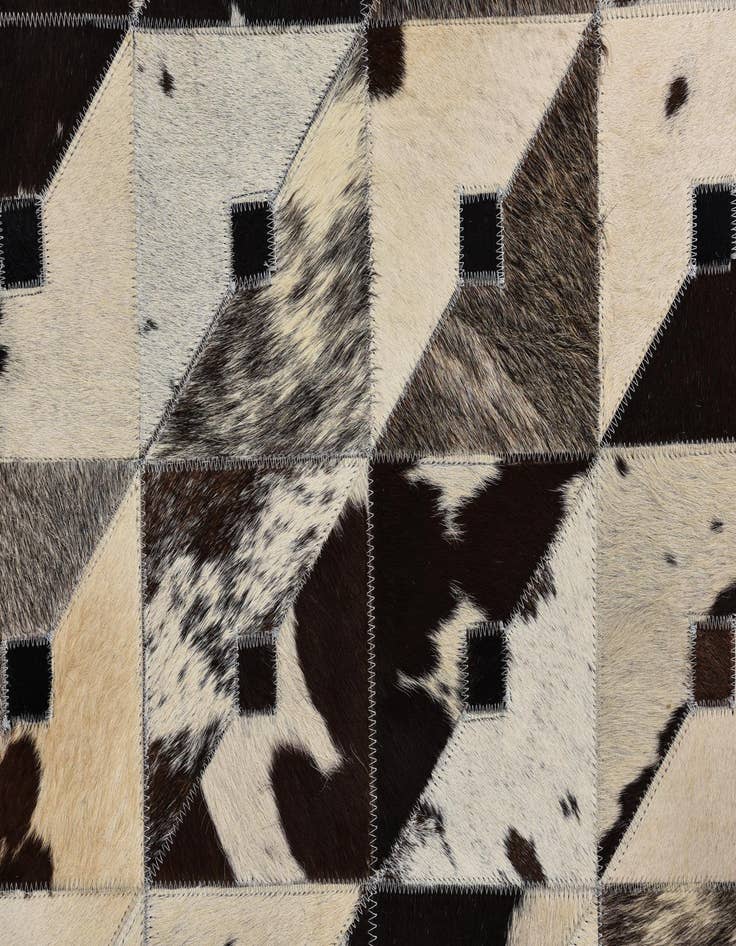 Detail image of 4' 8 x 6' 5 Cowhide Rug