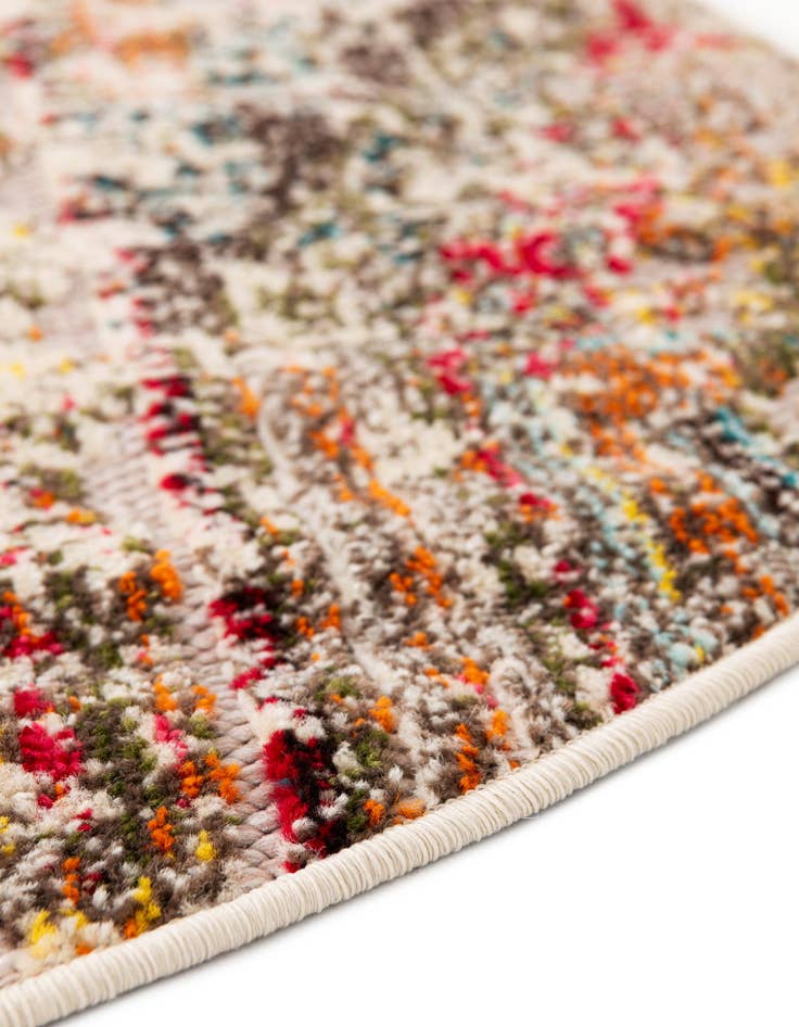 Detail image of 6' x 6' Easy-Clean Casablanca Indoor / Outdoor Round Rug