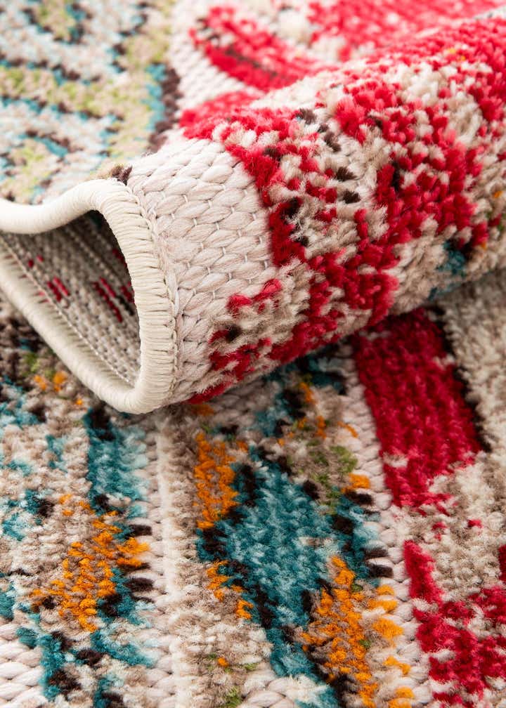 2' 7 x 10' Easy-Clean Casablanca Indoor / Outdoor Runner Rug