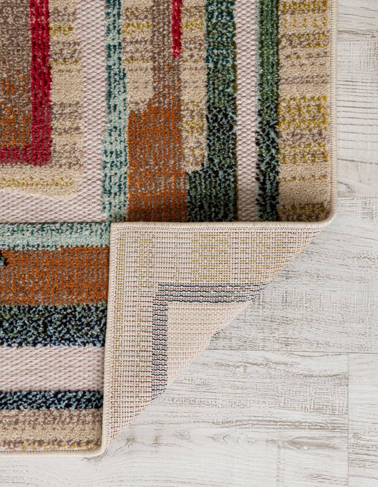 Detail image of 2' x 5' Easy-Clean Casablanca Indoor / Outdoor Runner Rug