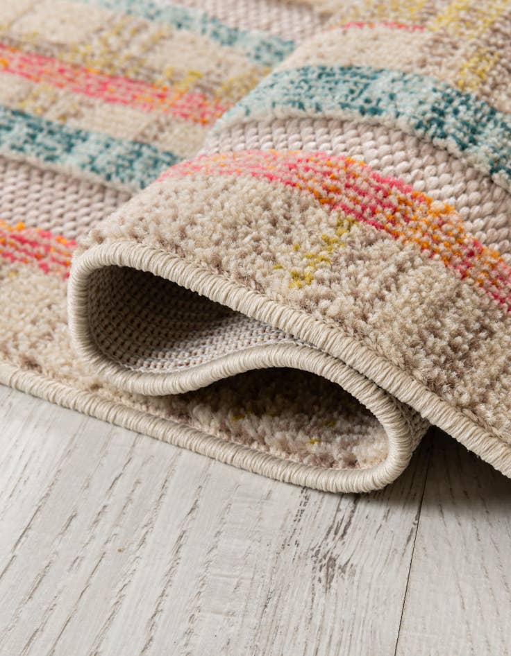 Detail image of 10' x 10' Easy-Clean Casablanca Indoor / Outdoor Square Rug