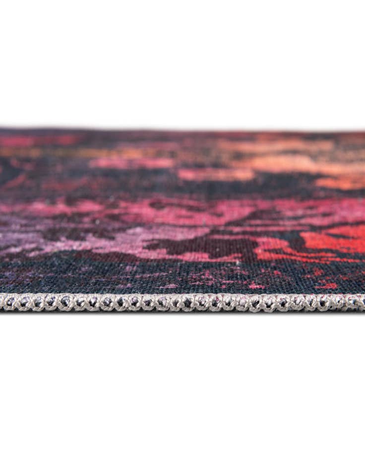 Detail image of 3' 3 x 5' 3 Washable Francesca Rug