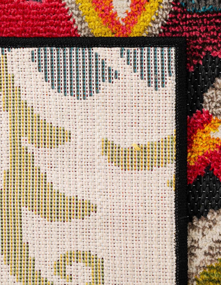 Detail image of 2' 7 x 12' Easy-Clean Casablanca Indoor / Outdoor Runner Rug