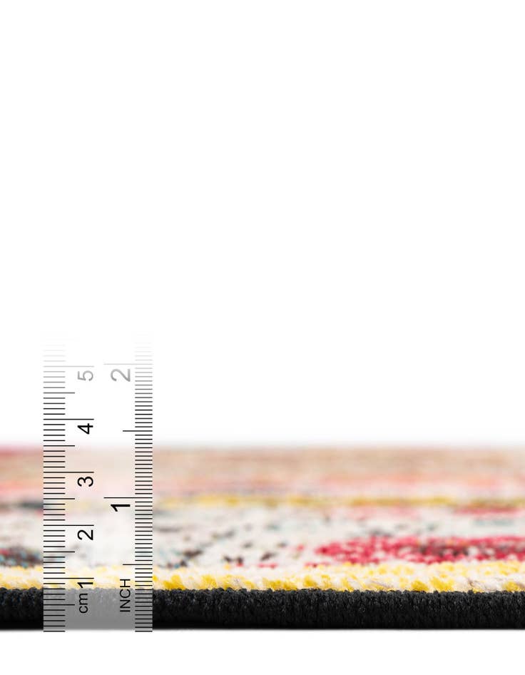 Detail image of 7' 10 x 7' 10  Washable Casablanca Indoor / Outdoor Square Rug