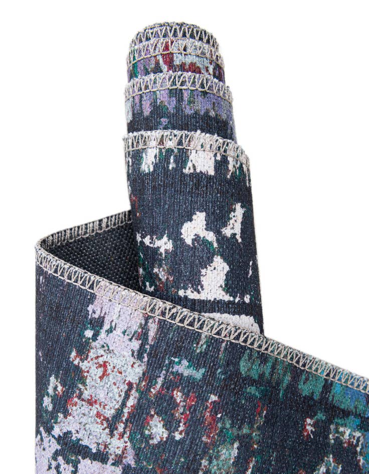 Detail image of 2' x 6' Washable Francesca Runner Rug