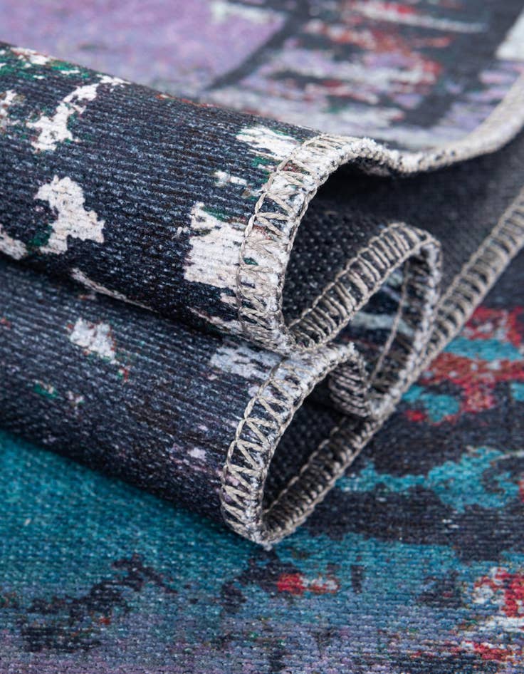 Detail image of 2' x 6' Washable Francesca Runner Rug