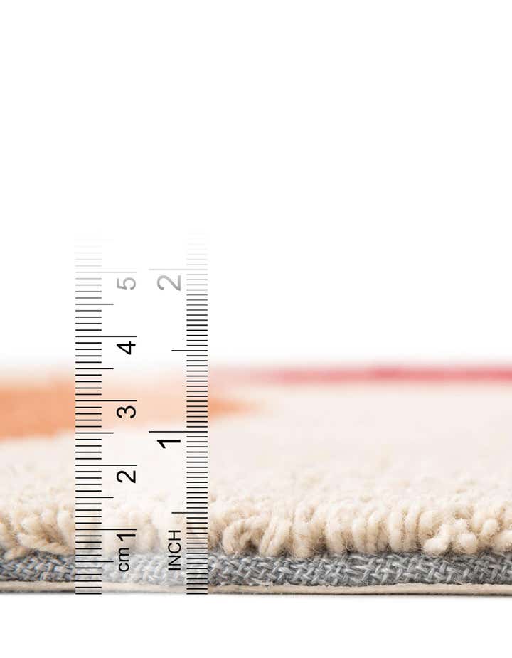 6' 1 x 9' Handtufted Wool Freeform Rug