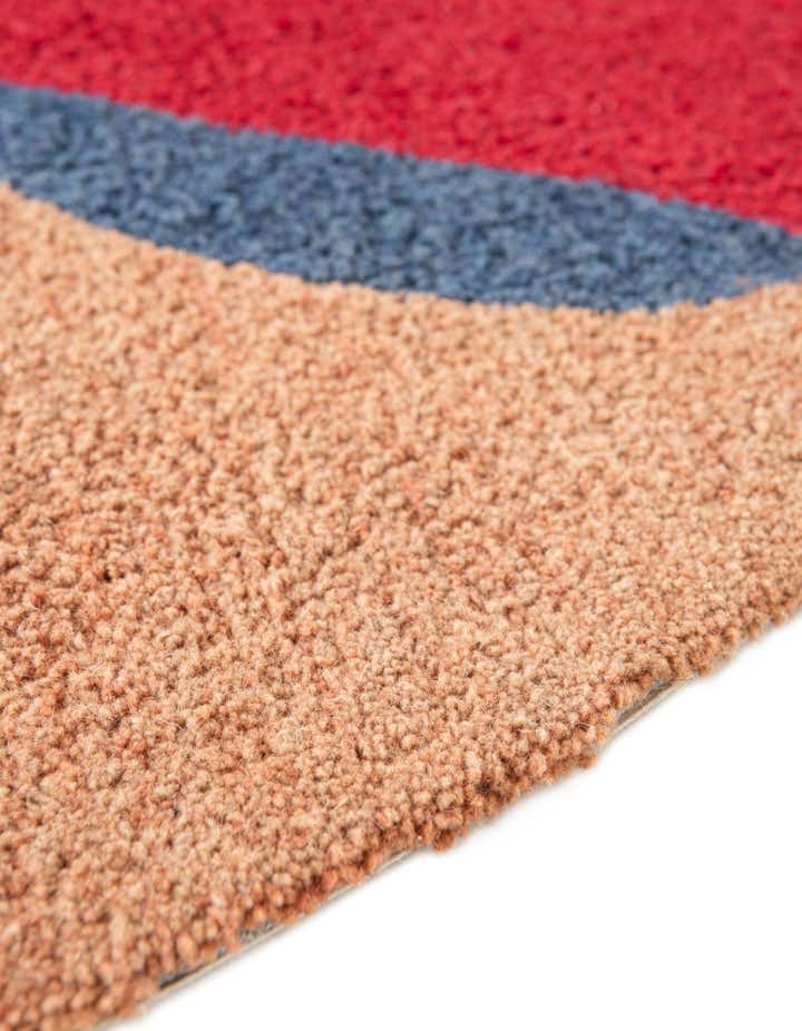 6' 1 x 9' Handtufted Wool Freeform Rug