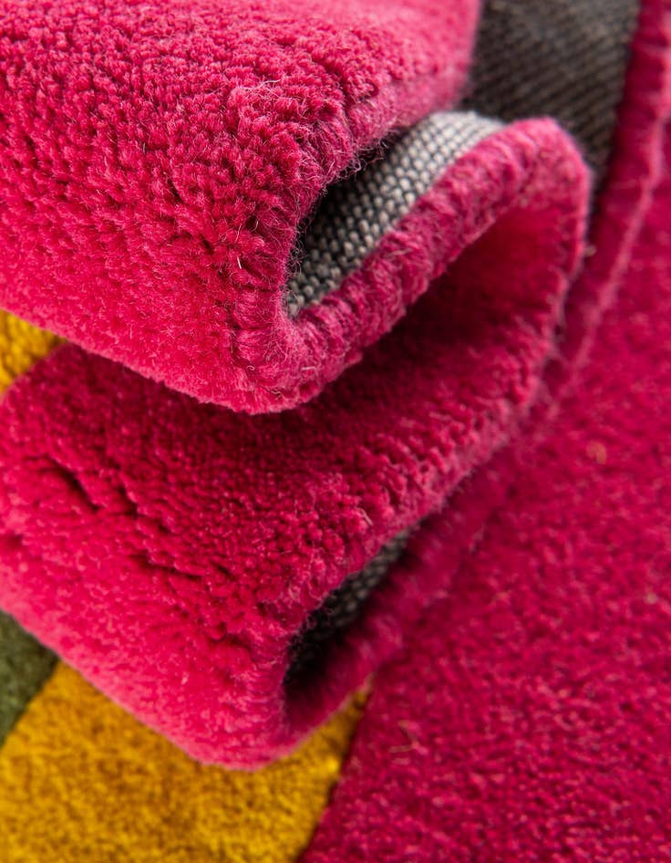 Detail image of 1' 4 x 2' 4 Happy Rugs Rainbow Wool Freeform