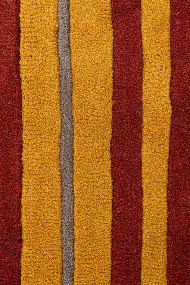 Detail image of 2' x 8' 10 Hand Braided SurfBoard Wool Freeform Rug