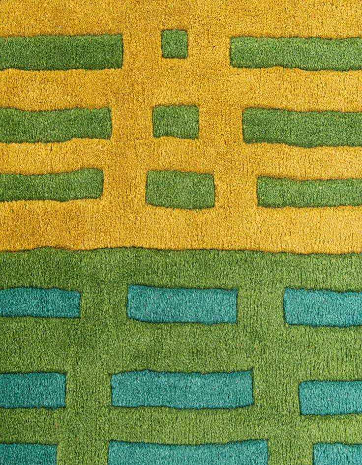 Detail image of 2' x 8' 10 SurfBoard Wool Freeform Rug