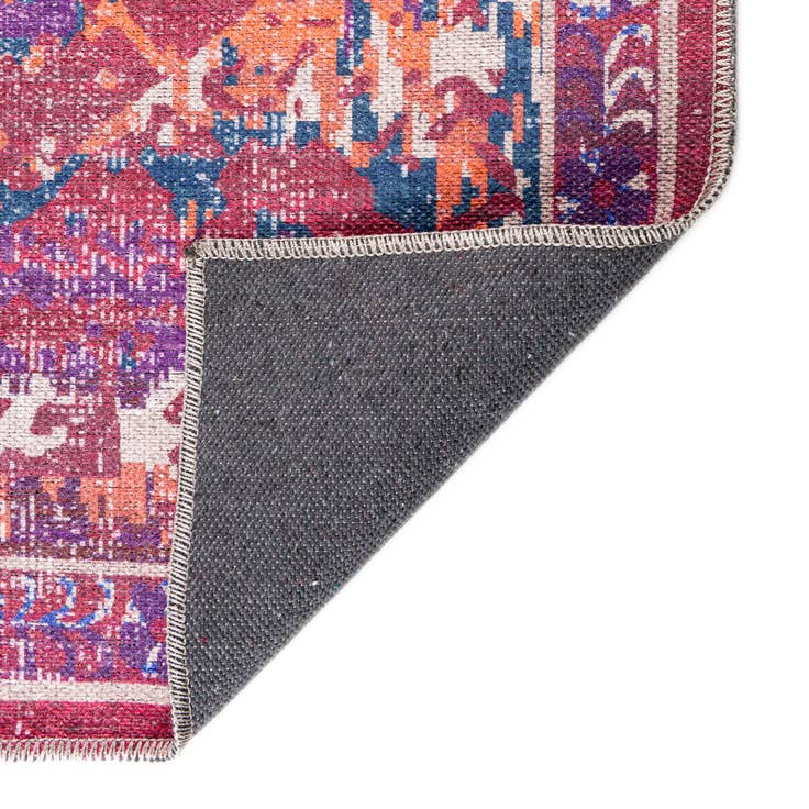 Detail image of 2' x 3' Washable Francesca Rug