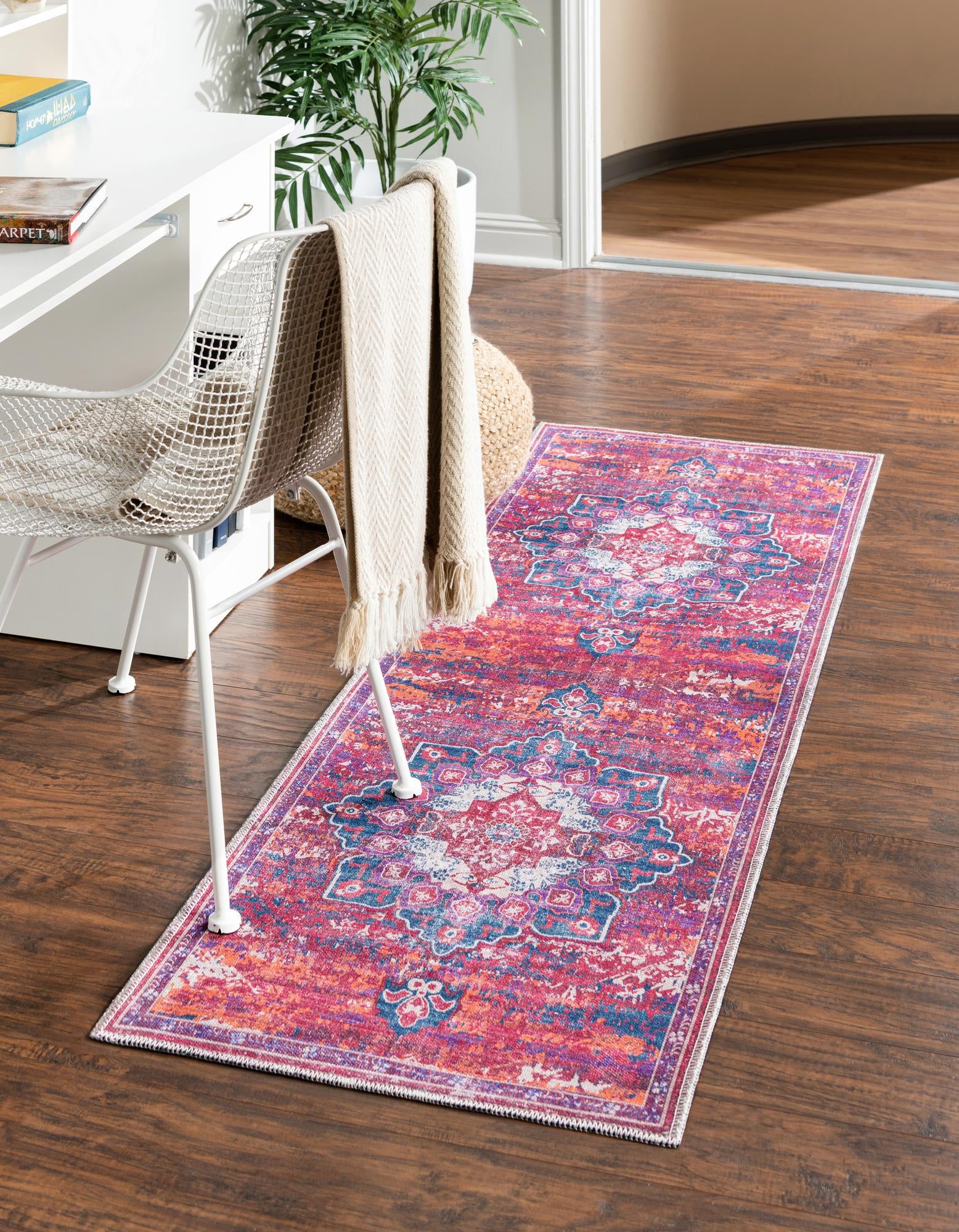 2' x 6' Washable Francesca Runner Rug
