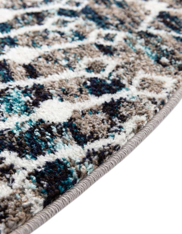 5' 3 x 8' Moroccan Trellis Oval Rug