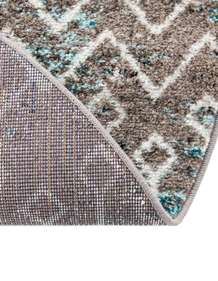 5' 3 x 8' Moroccan Trellis Oval Rug