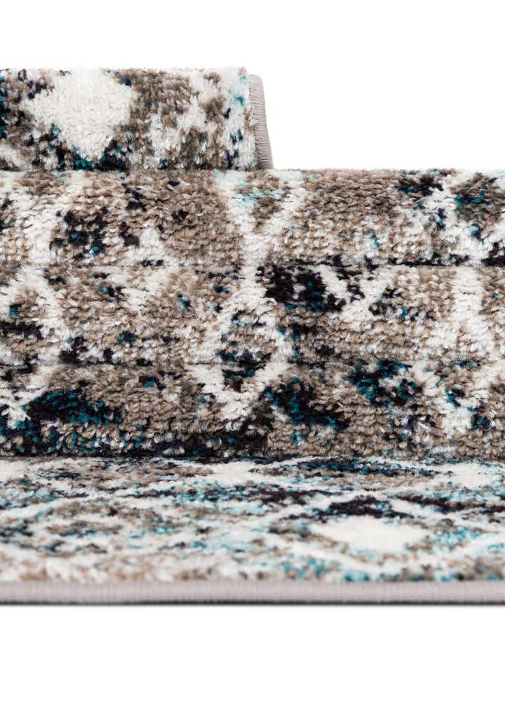 5' 3 x 8' Moroccan Trellis Oval Rug