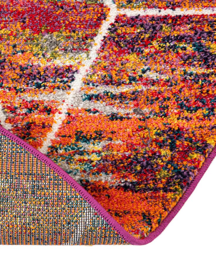 Detail image of 3' x 6' Lattice Frieze Hearth Rug