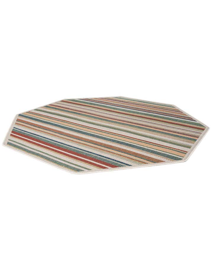 7' 10 x 7' 10 Easy-Clean Baja Indoor / Outdoor Octagon Rug