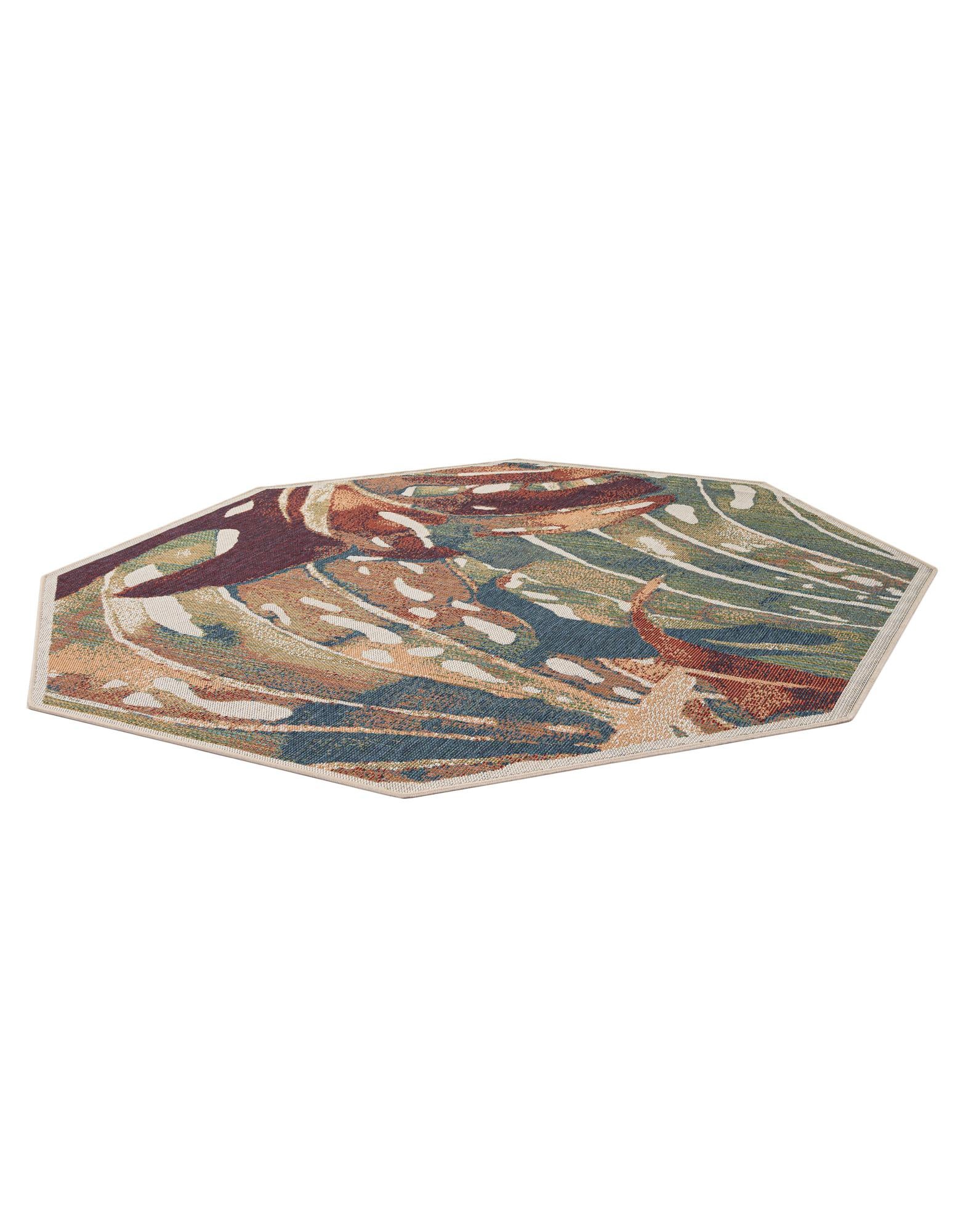 7' 10 x 7' 10 Easy-Clean Baja Indoor / Outdoor Octagon Rug