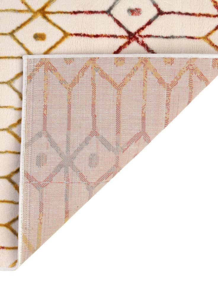 Detail image of 5' 3 x 5' 3 Lattice Trellis Octagon Rug