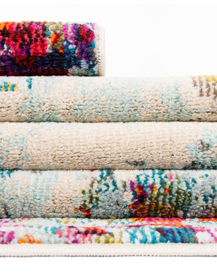 Detail image of 8' x 8' Washable Theia Octagon Rug