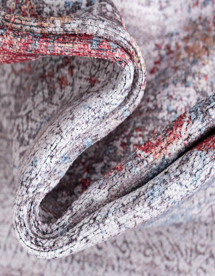 Detail image of 7' 10 x 7' 10  Washable Yara Octagon Rug