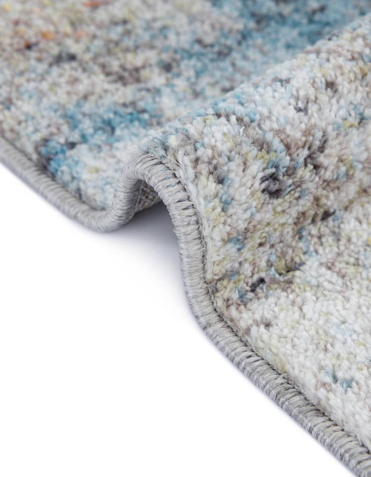 Detail image of 3' 3 x 5' 3 Andromeda Oval Rug