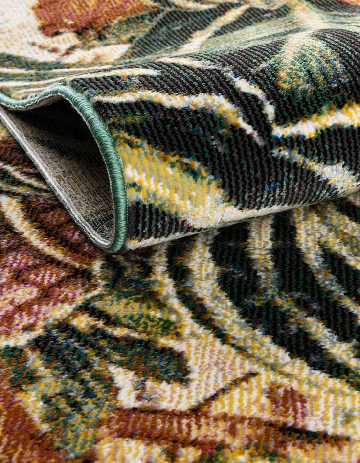 Detail image of 7' 10 x 10' Blossom Oval Rug