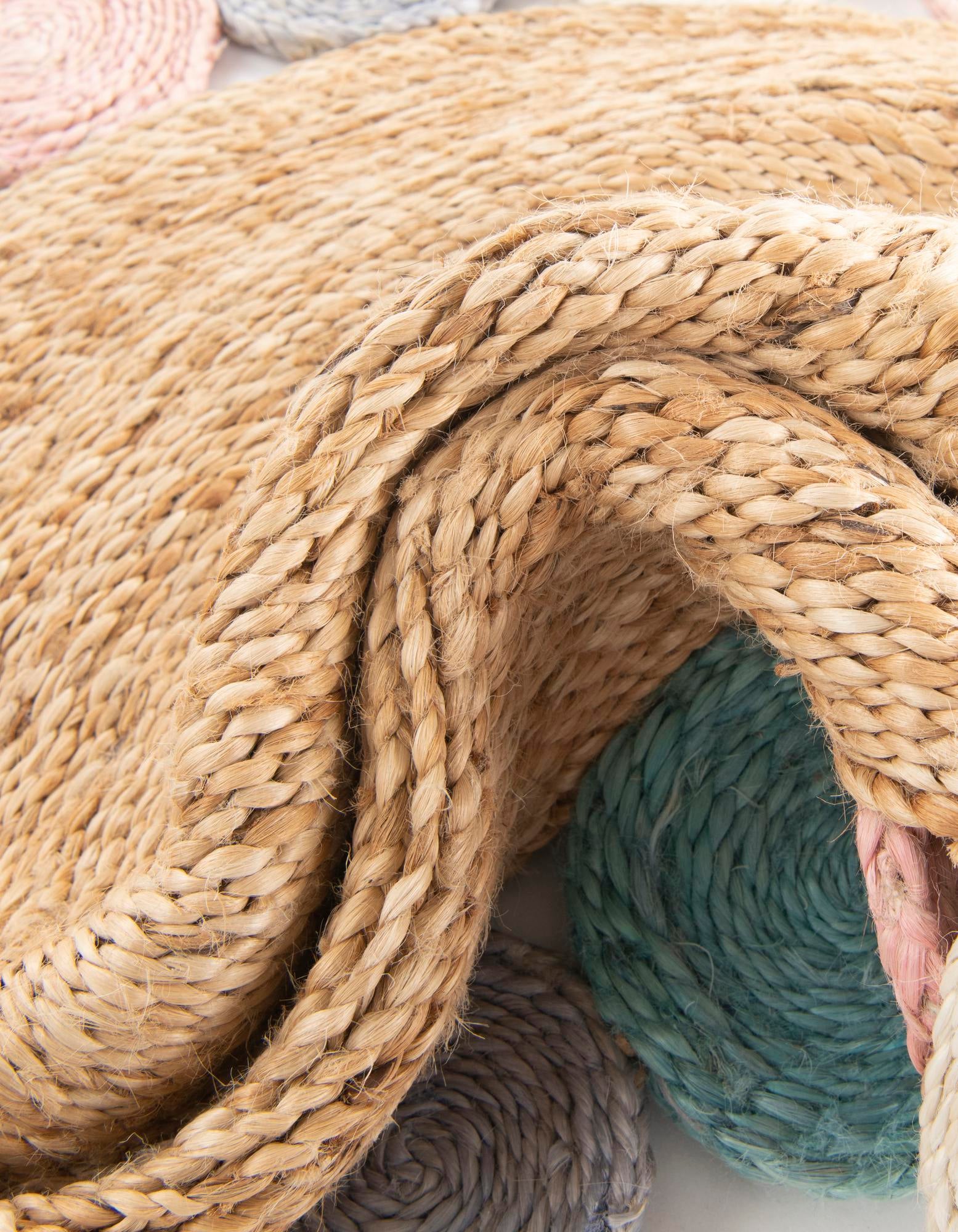 5' 1 x 8' Braided Jute Oval Rug