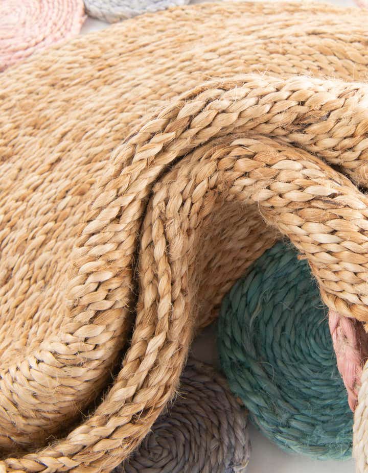 5' 1 x 8' Braided Jute Oval Rug