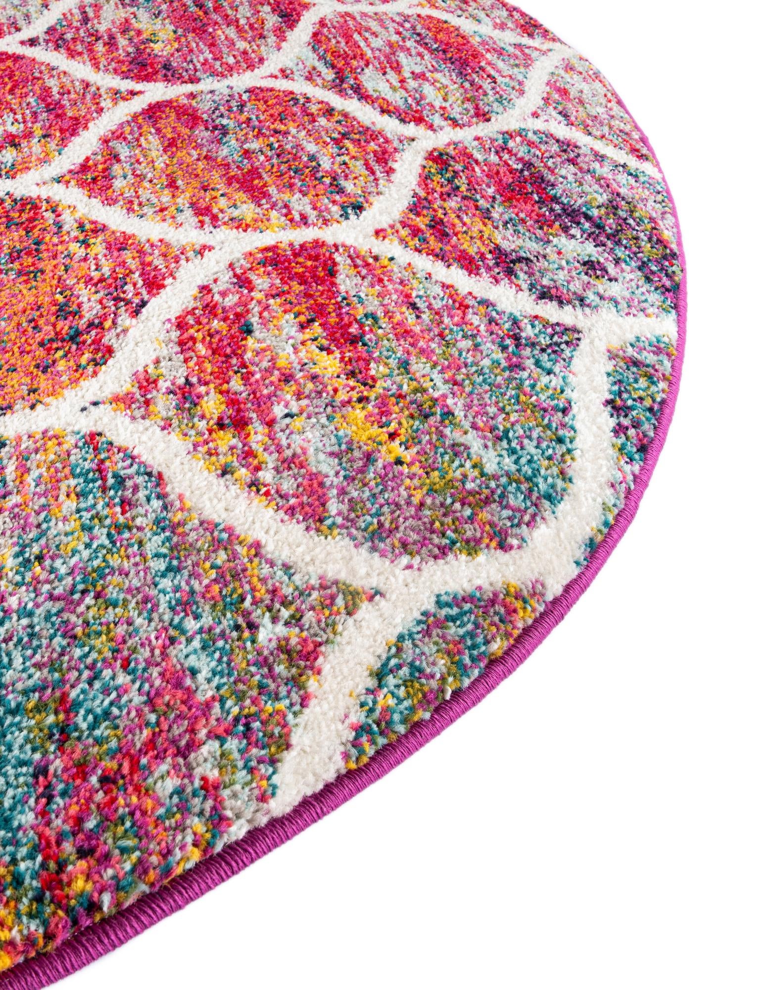 4' x 6' Lattice Frieze Oval Rug
