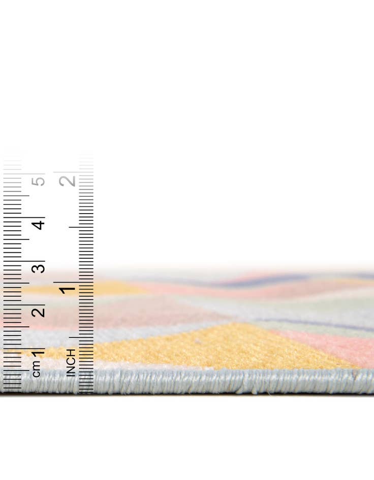 Detail image of 8' x 10' Lotus Oval Rug