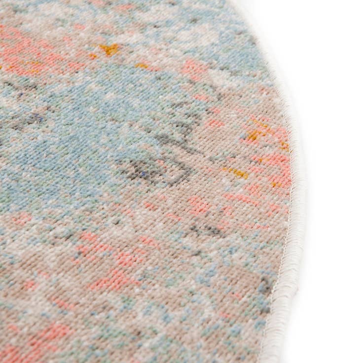 Detail image of 5' x 8' Lotus Oval Rug