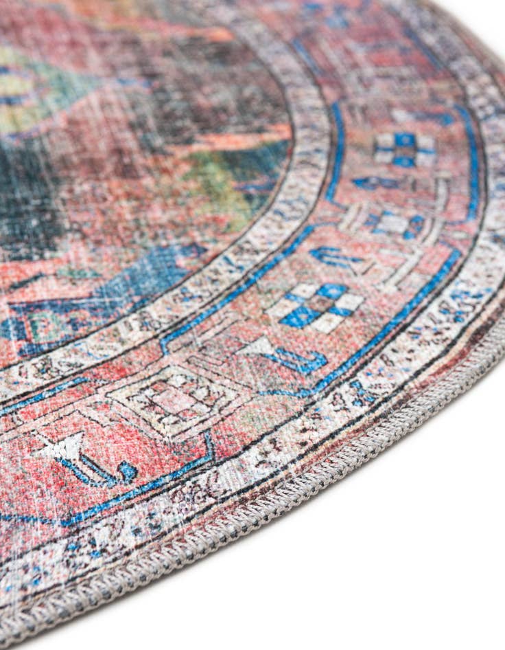 Detail image of 5' 3 x 8' Washable Maahru Oval Rug