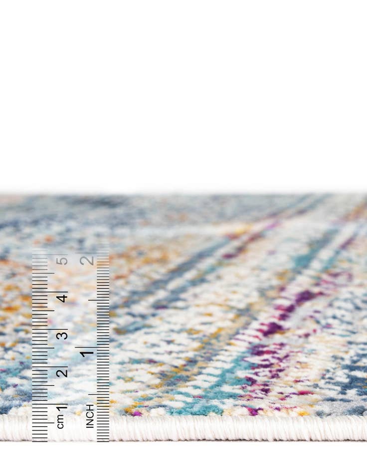 Detail image of 3' 7 x 5' 3 Malibu Oval Rug