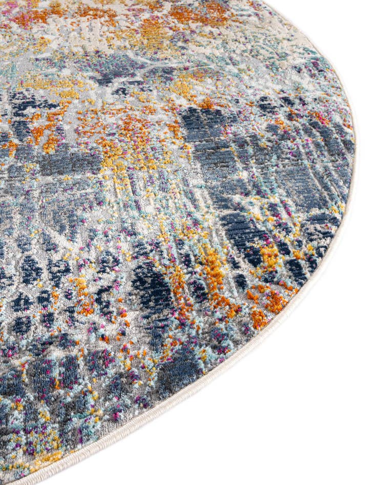 Detail image of 3' 7 x 5' 3 Malibu Oval Rug