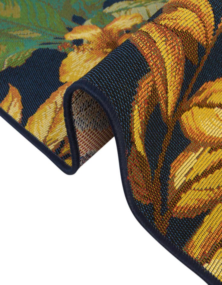 Detail image of  4' x 6'  Washable Botanical Indoor / Outdoor Oval Rug