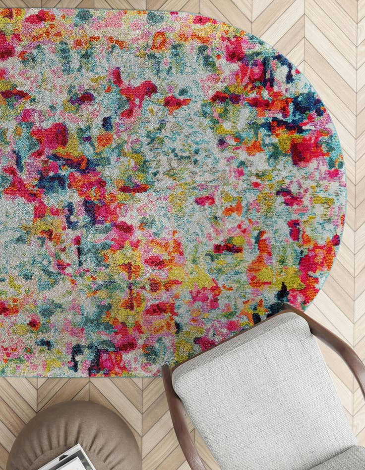 Detail image of 4' 1 x 6' 1  Washable Spectrum Oval Rug