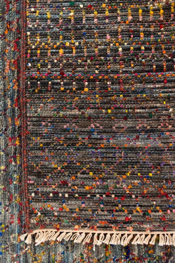 6' 7 x 9' 10 Agra Wool Rug