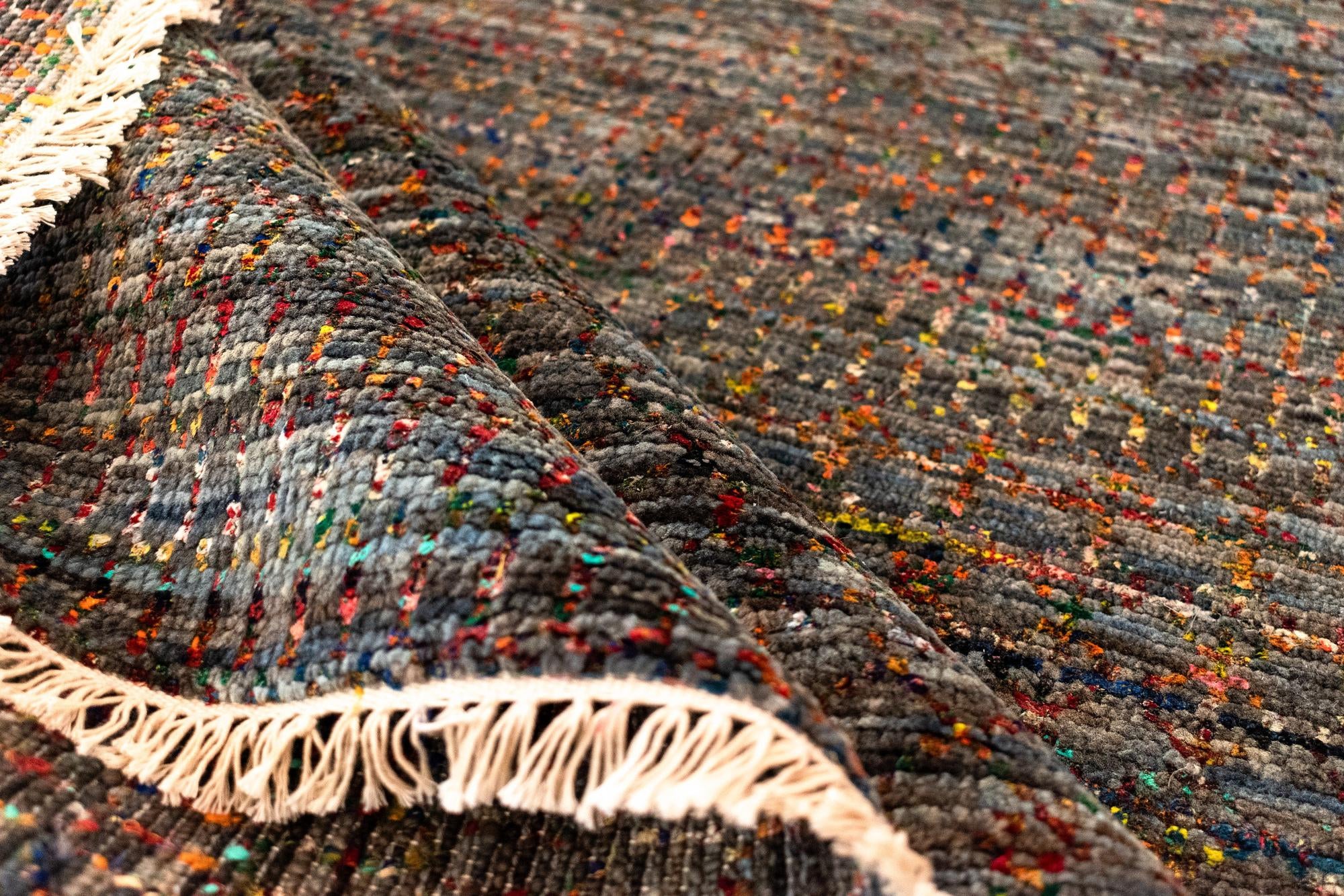 6' 7 x 9' 10 Agra Wool Rug