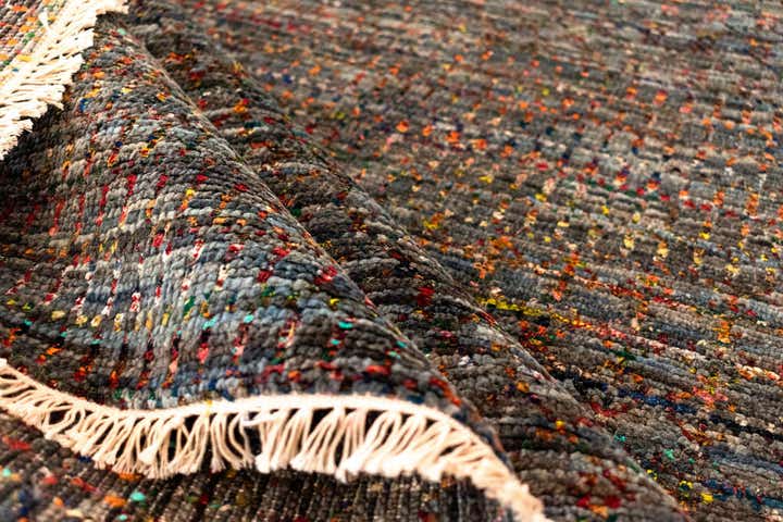 6' 7 x 9' 10 Agra Wool Rug
