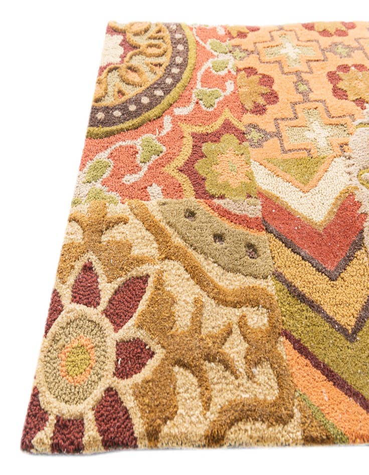 Detail image of 3' 3 x 5' 1 Agra Rug