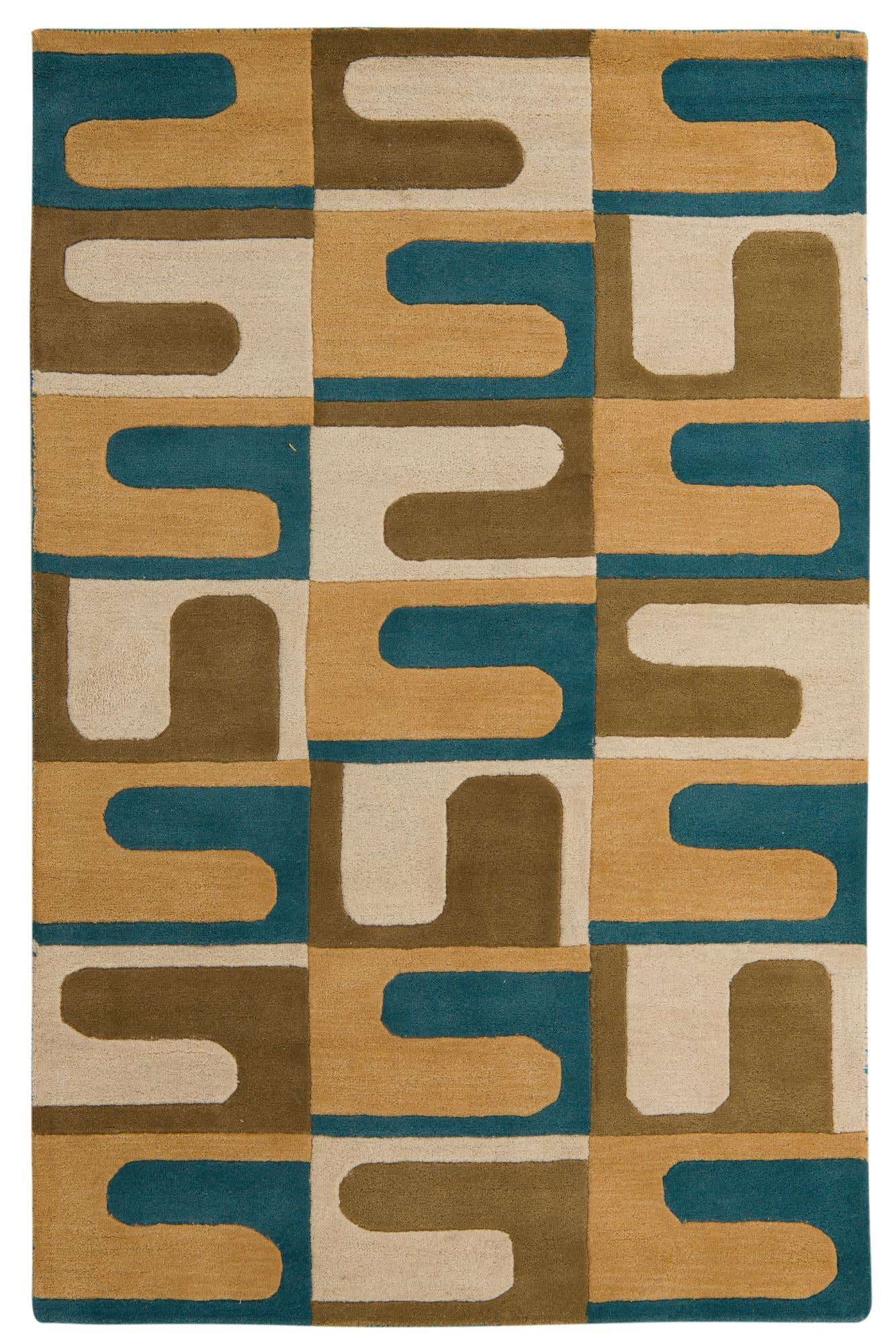 5' 1 x 7' 10 Agra Rug