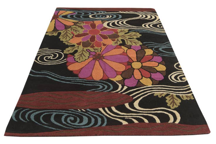 Detail image of 5' x 7' 5 Agra Wool Rug