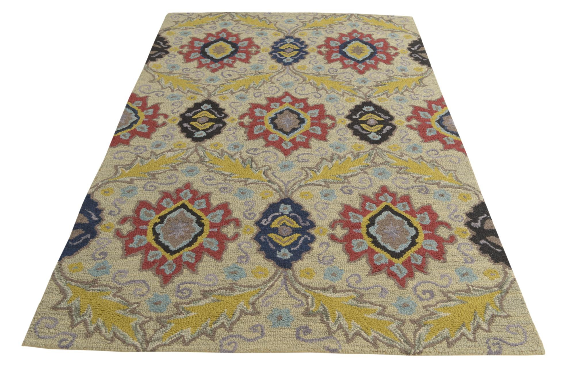 5' x 7' 10 Agra Wool Rug