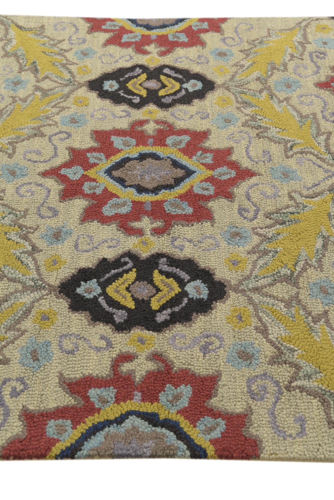 5' x 7' 10 Agra Wool Rug