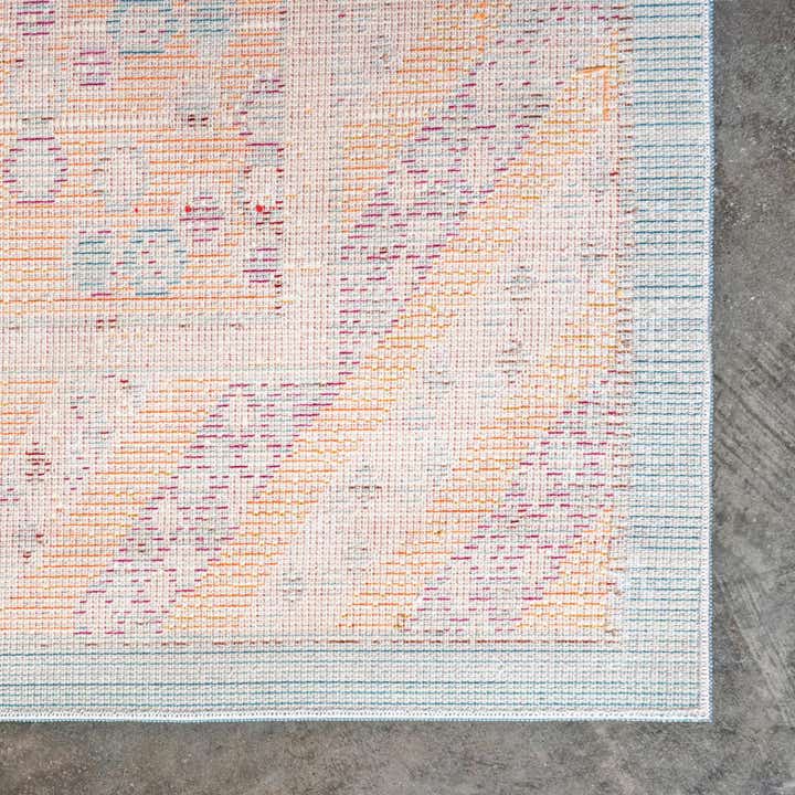 7' x 10' Alexis Rug