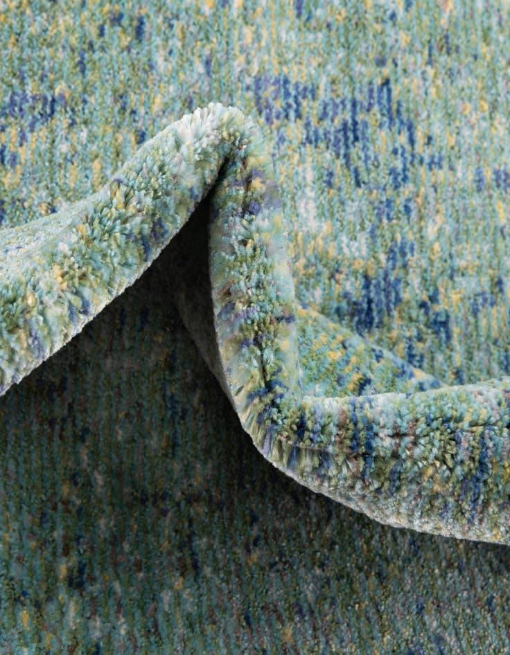 Detail image of 3' x 5' Alexis Rug